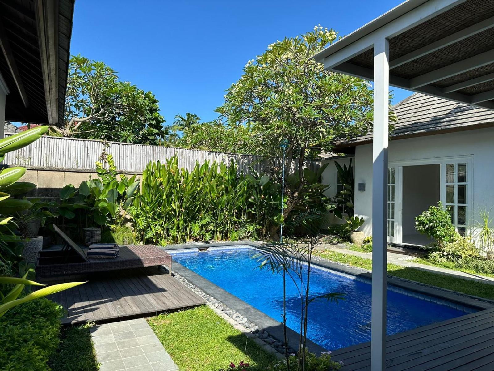 Villa Alam Biru II سانور المظهر الخارجي الصورة
