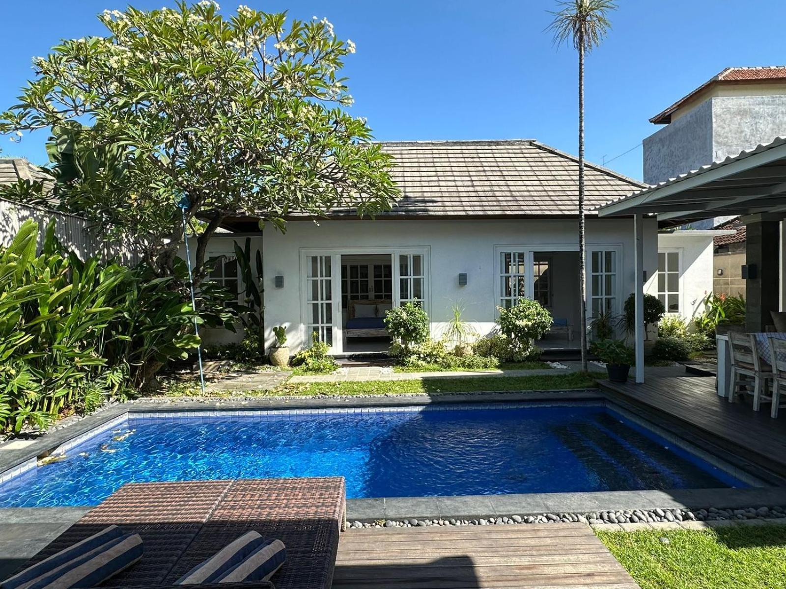 Villa Alam Biru II سانور المظهر الخارجي الصورة